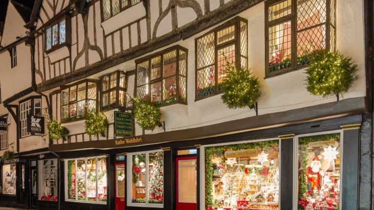 Exterior image of Käthe Wohlfahrt Shop in York. Image copyrighted to Käthe Wohlfahrt